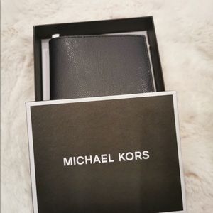 New！Michael Kors Warren Men's Pebbled Leather Slim Billfold Wallet（NAVY）